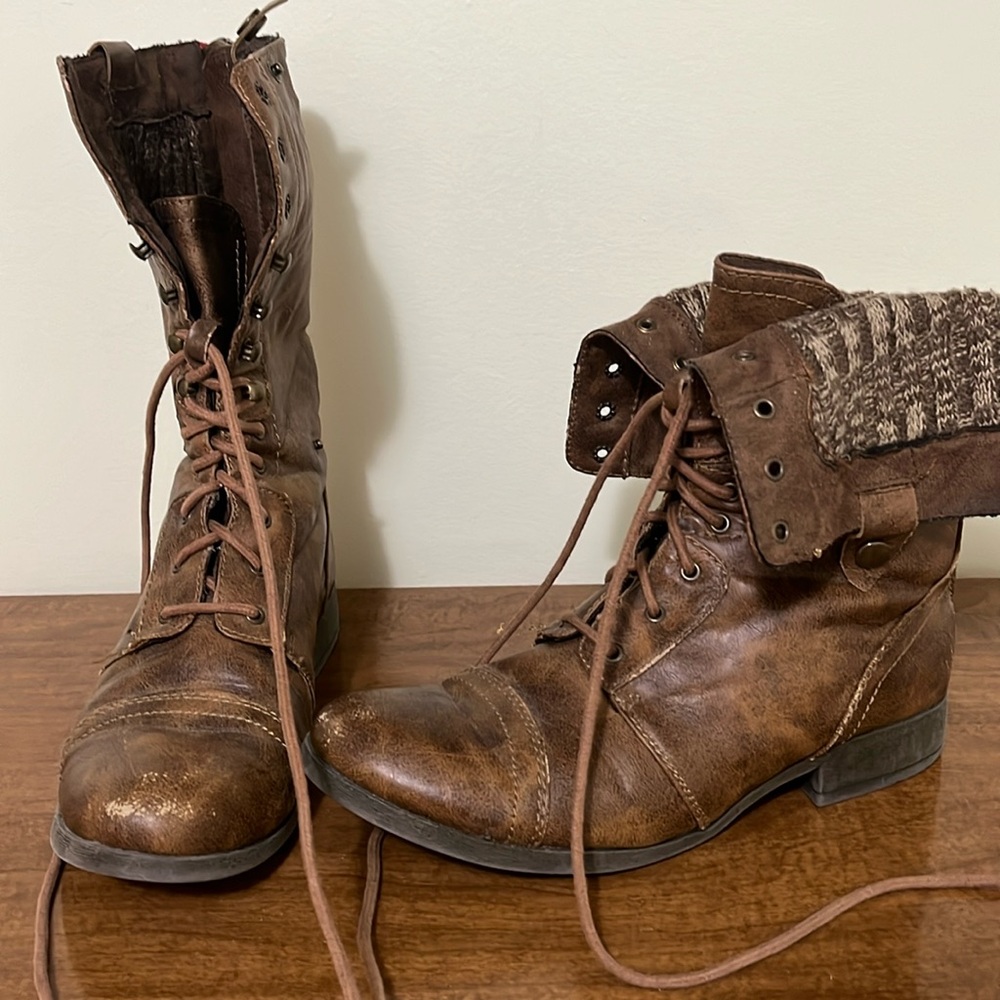 American Eagle Boots